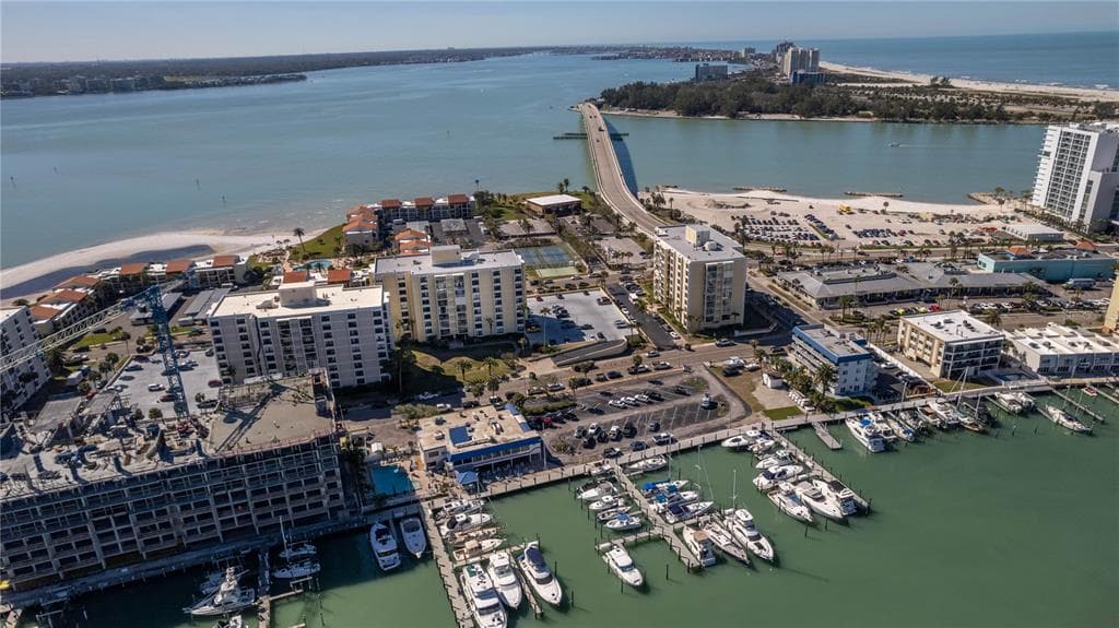 830 S GULFVIEW BOULEVARD 501 photo 5