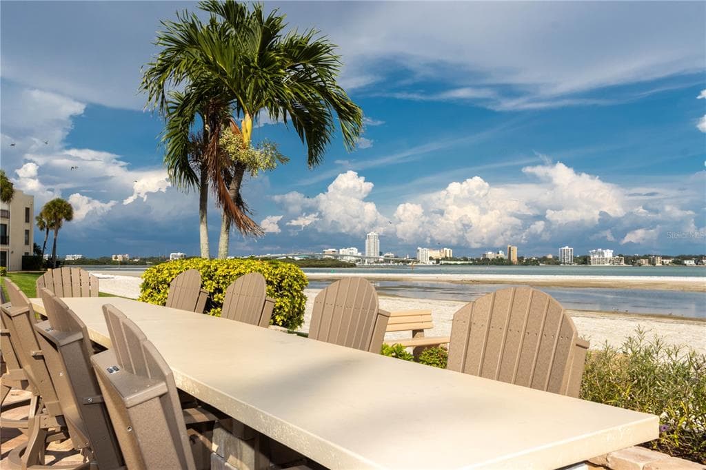 830 S GULFVIEW BOULEVARD 501 photo 11