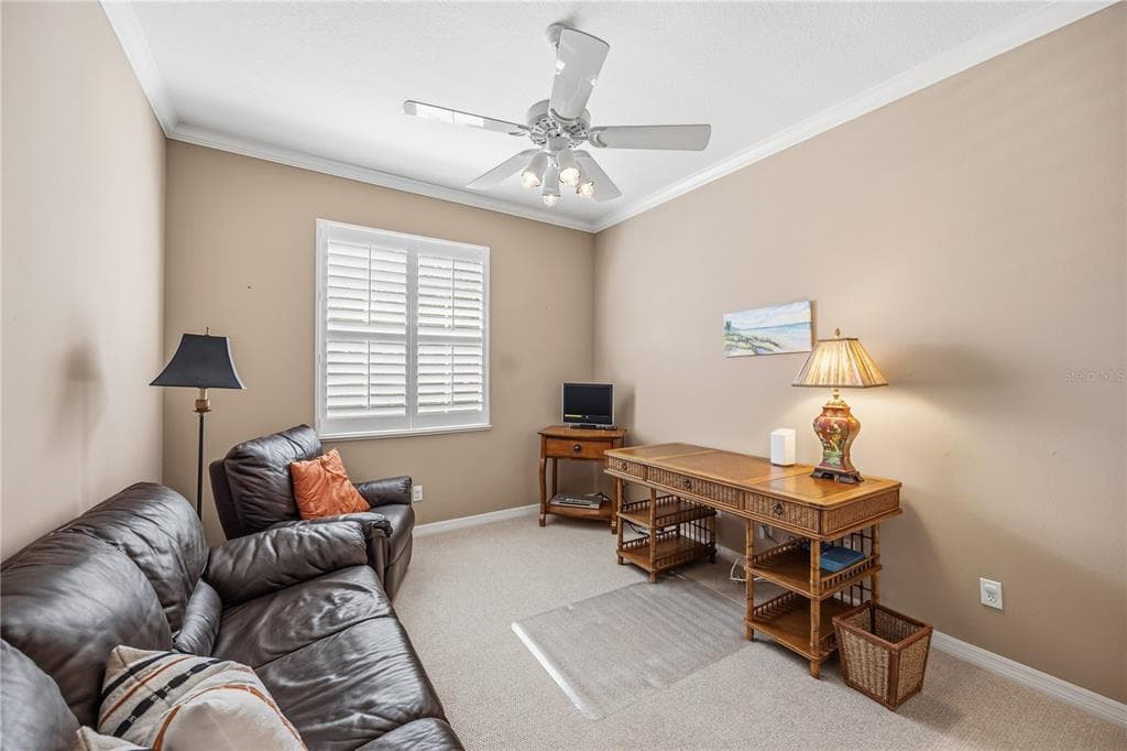 115 WOODBRIDGE DRIVE 201 photo 20