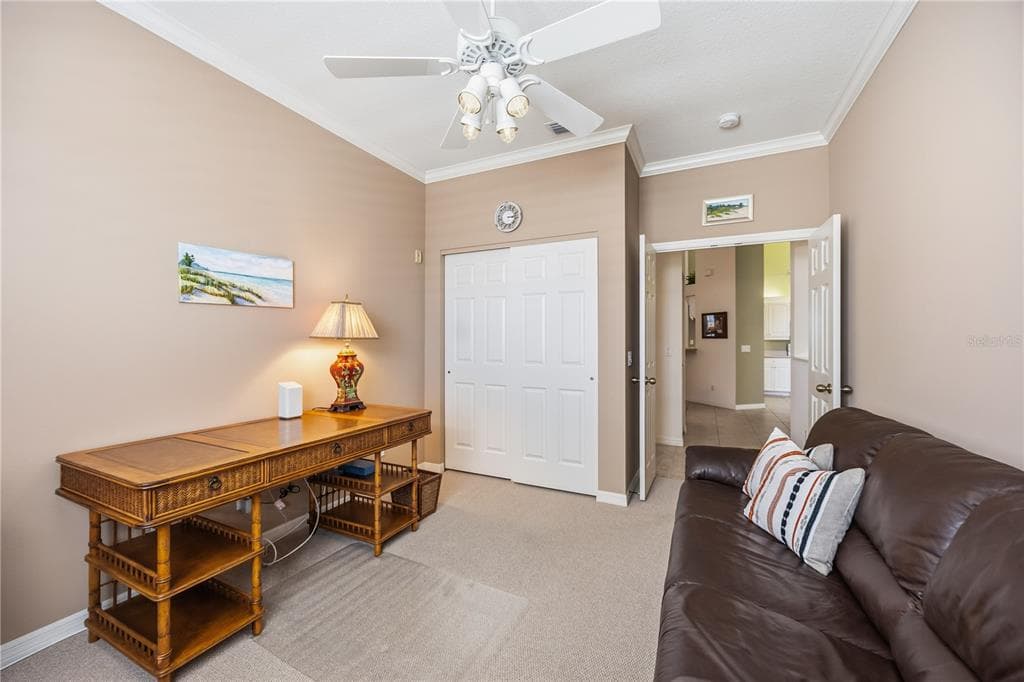 115 WOODBRIDGE DRIVE 201 photo 21