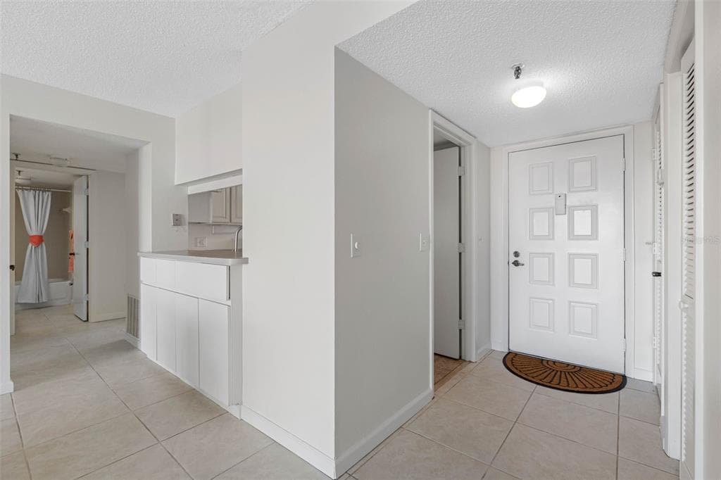 19111 VISTA BAY DRIVE 204 photo 23