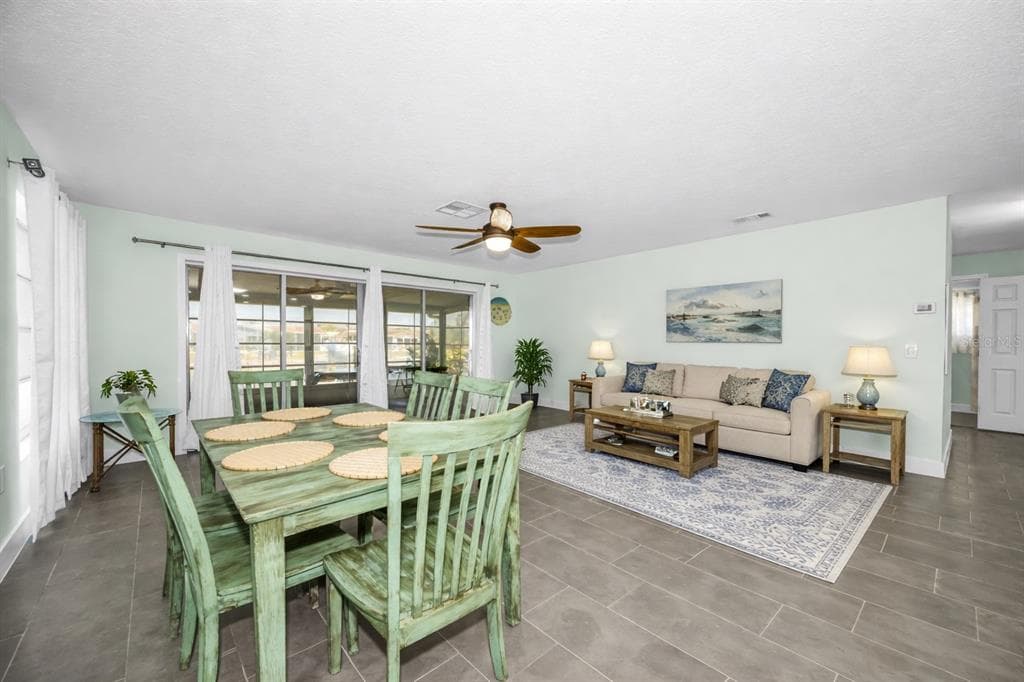 3931 HEADSAIL DRIVE photo 20