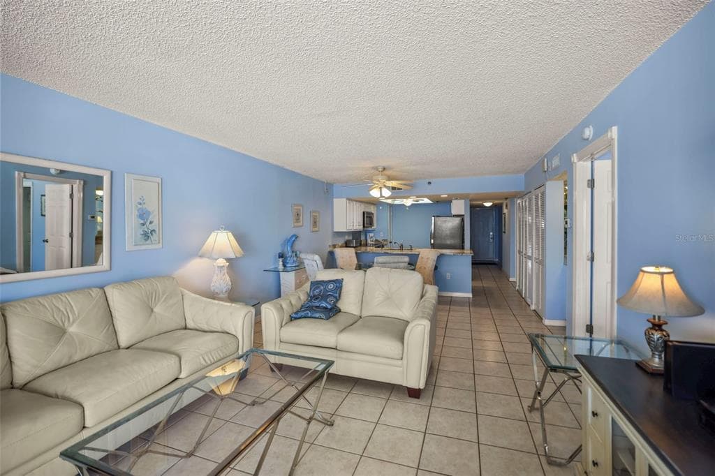 20040 GULF BOULEVARD 302 photo 9