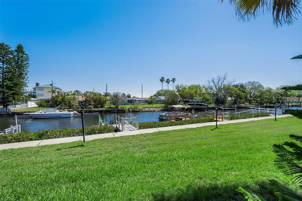 8238 AQUILA STREET photo 7