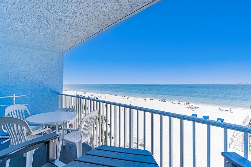 18500 GULF BOULEVARD 404 photo 7