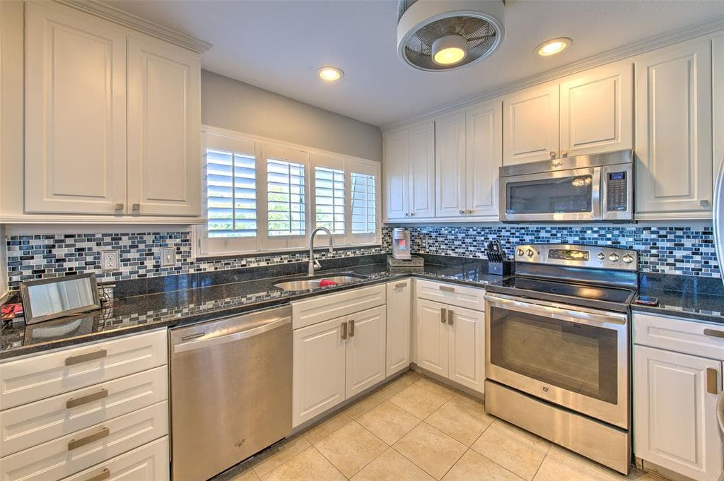 1008 APOLLO BEACH BOULEVARD 201 photo 15