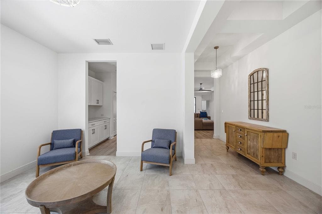 225 BENEDETTO COURT photo 18