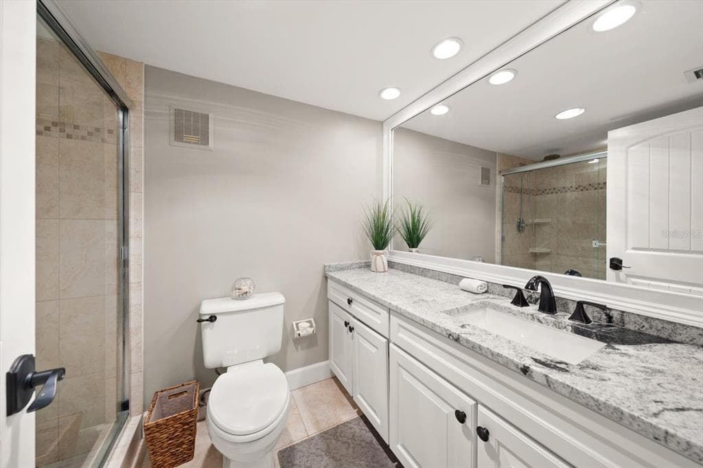 4450 GULF BOULEVARD 110 photo 21