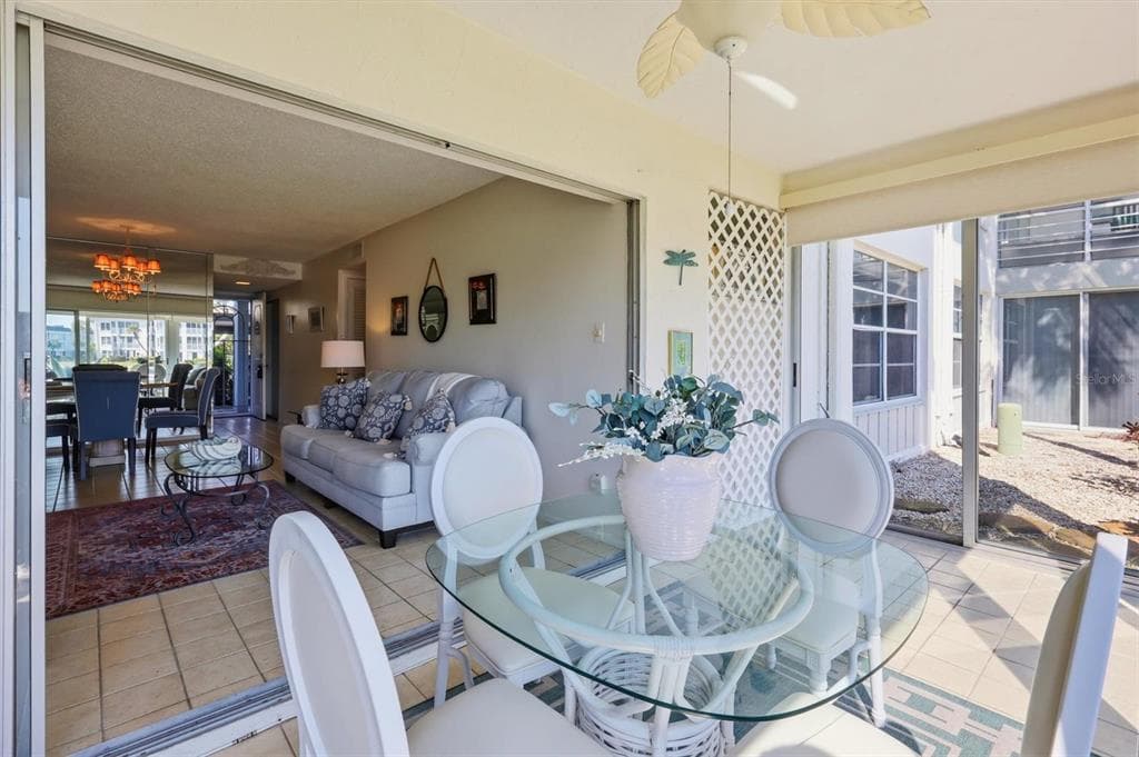 4350 CHATHAM DRIVE 106 photo 25