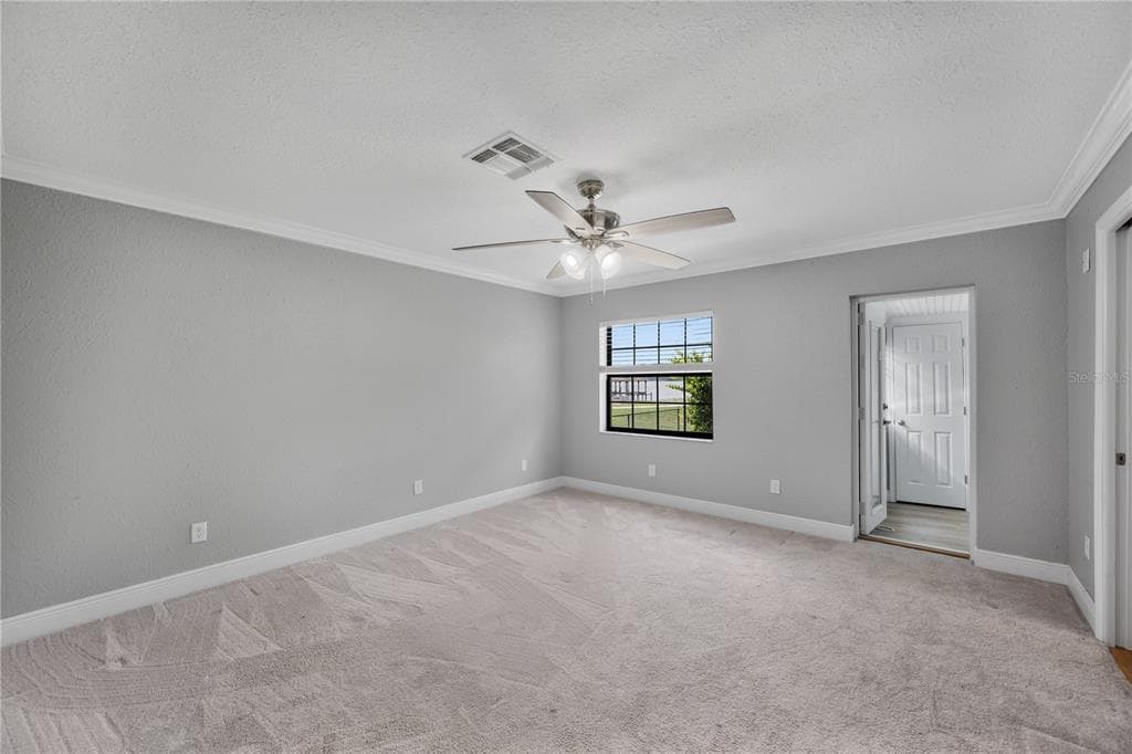 510 WINDERMERE DRIVE photo 21