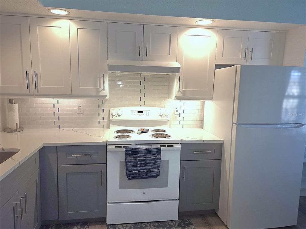 5725 GREENWOOD AVENUE 5201 photo 7