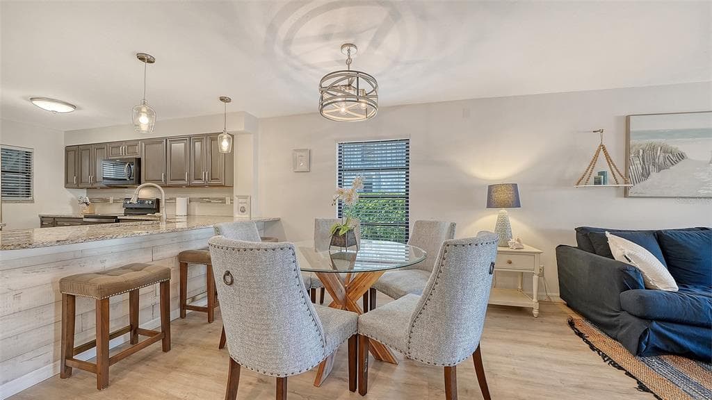 1249 DOCKSIDE PLACE 110 photo 14