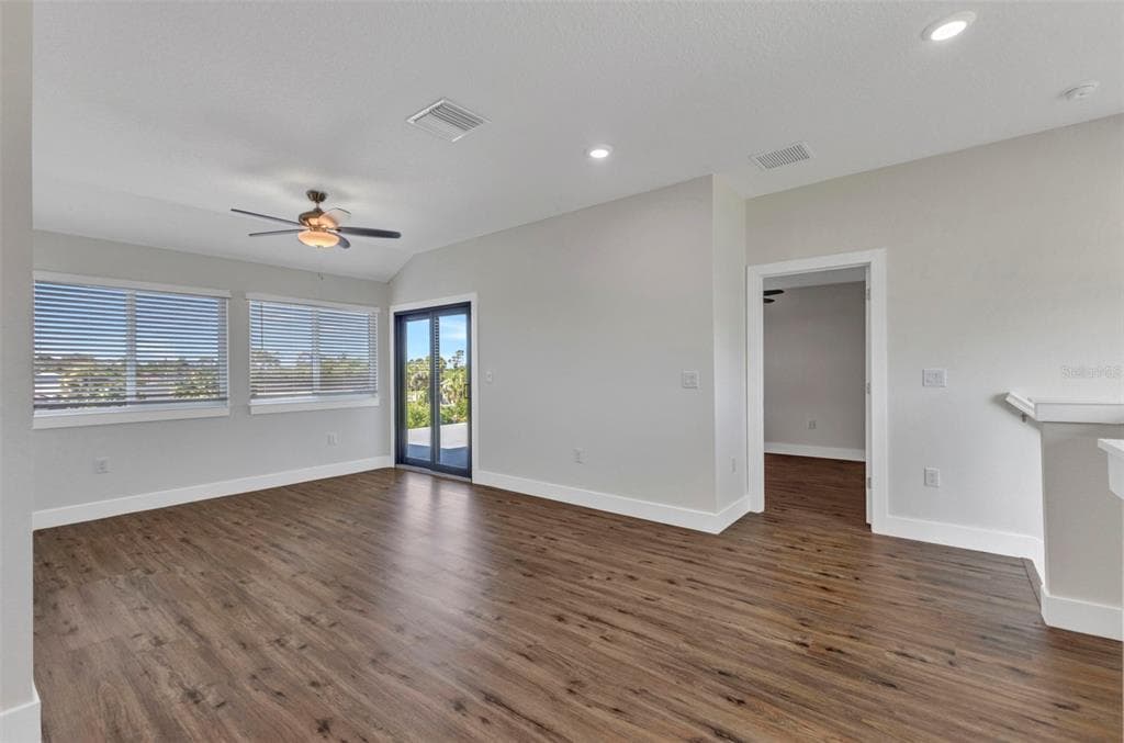 12299 ALBRECHT TERRACE photo 25