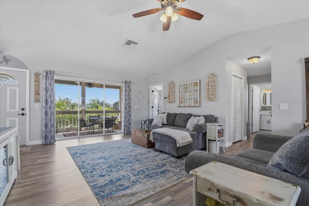 7611 MAKO DRIVE photo 22