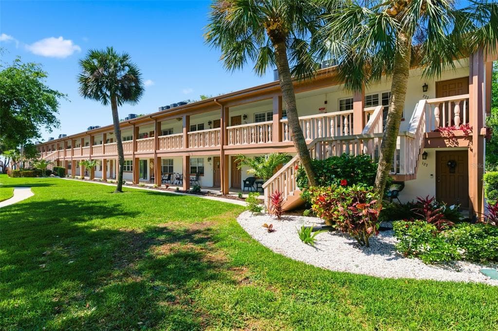 650 PINELLAS POINT DRIVE S 230 photo 23