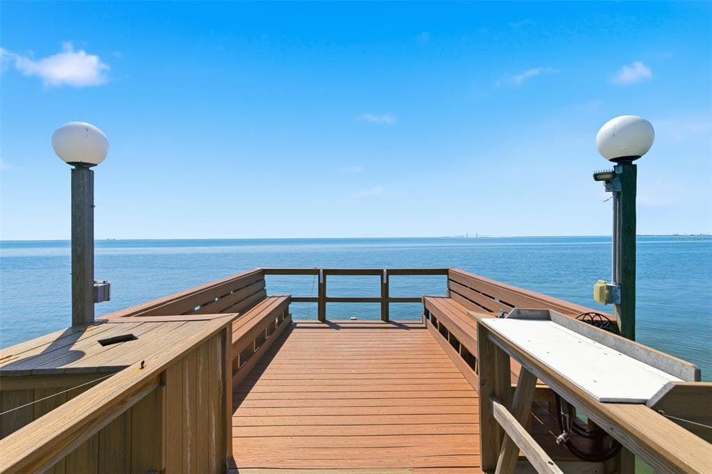 650 PINELLAS POINT DRIVE S 230 photo 2