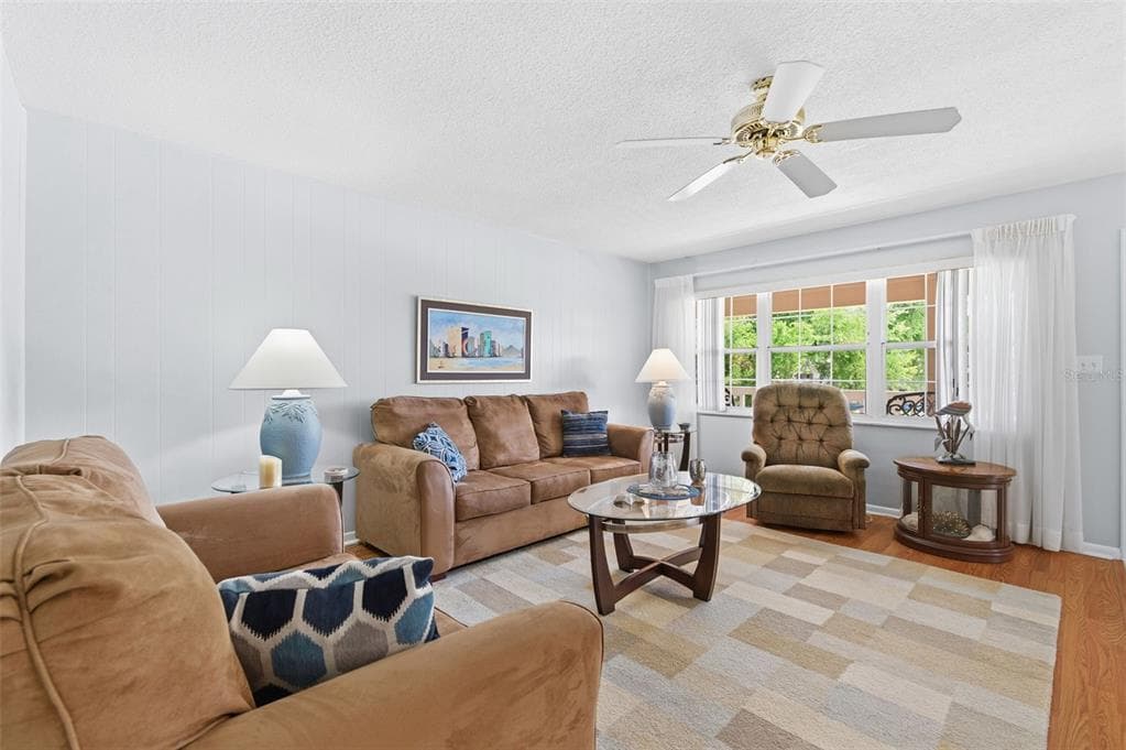 650 PINELLAS POINT DRIVE S 230 photo 4