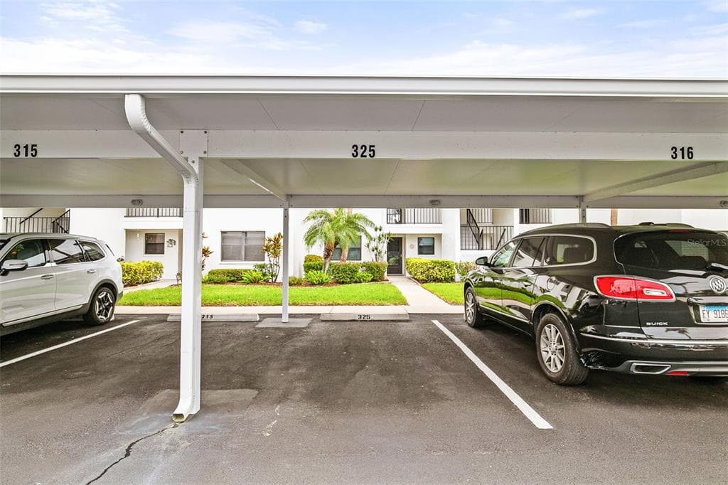 1100 CAPRI ISLES BOULEVARD 325 photo 7