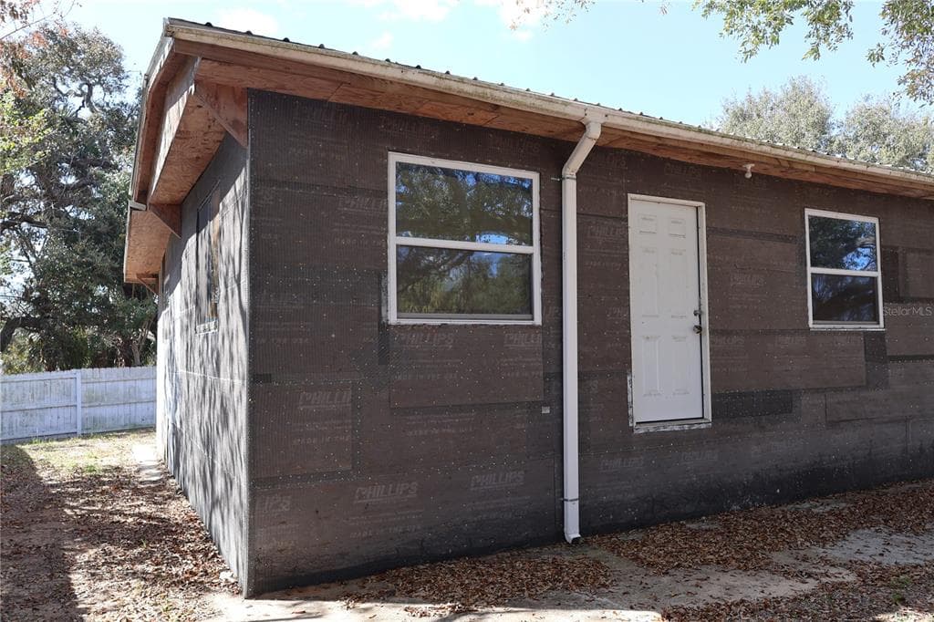 6991 ASH DRIVE photo 17