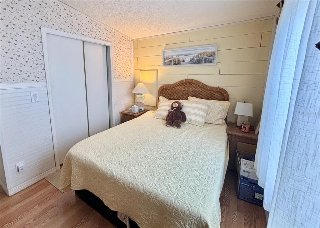 102 AMERICANA COURT NE 206 photo 21