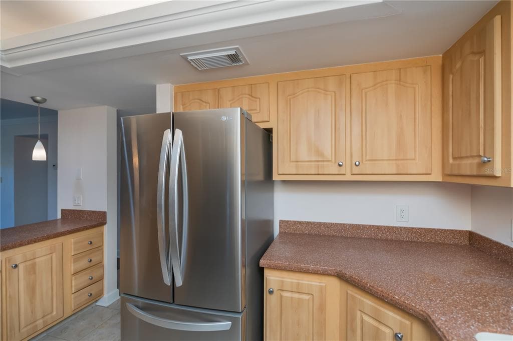 4396 BOWSPRIT COURT 4E photo 8