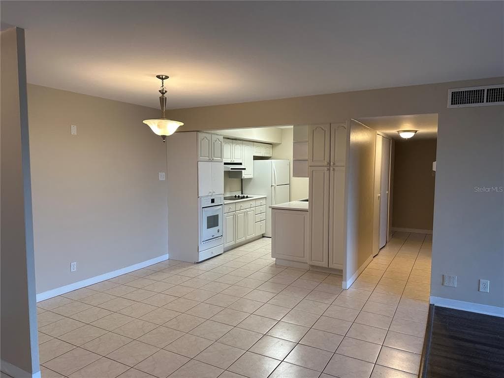 10355 PARADISE BOULEVARD 414 photo 4