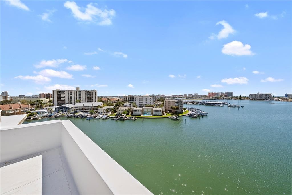 211 SKIFF POINT 3A photo 22