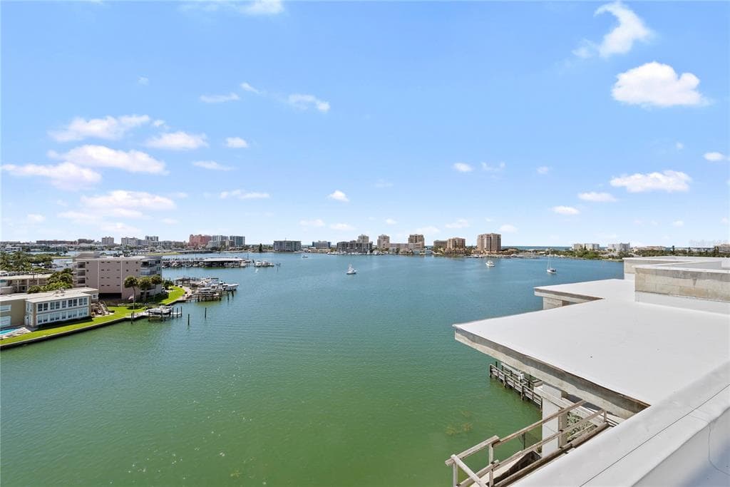 211 SKIFF POINT 3A photo 20