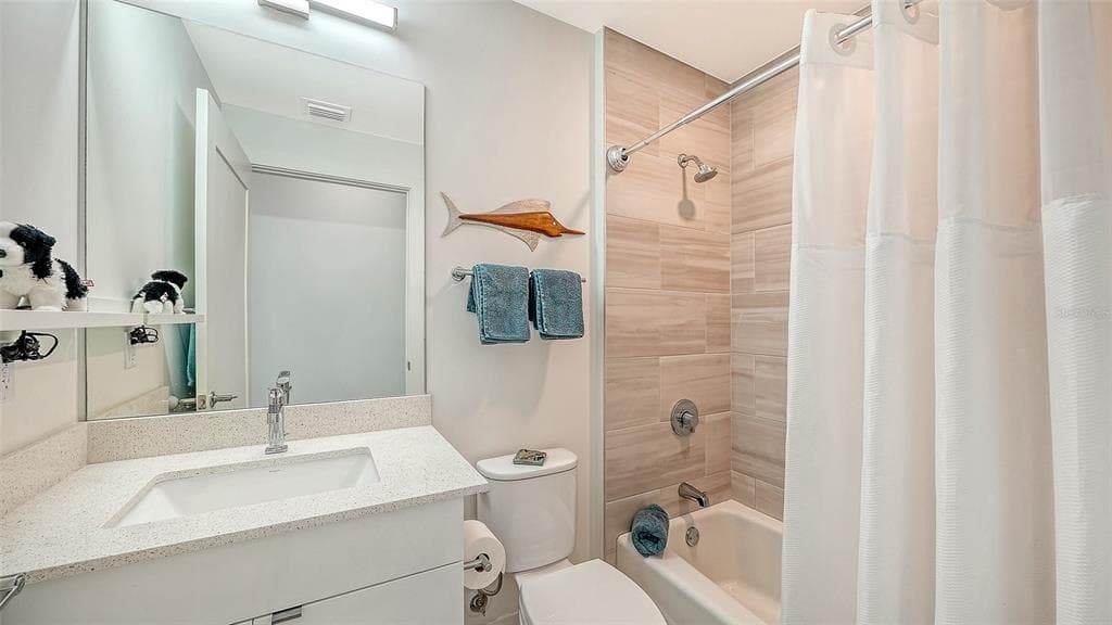 1709 N TAMIAMI TRAIL 522 photo 22
