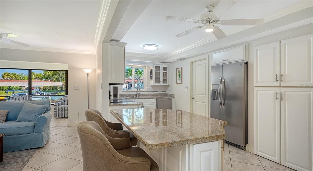 9538 AZURE COVE photo 11