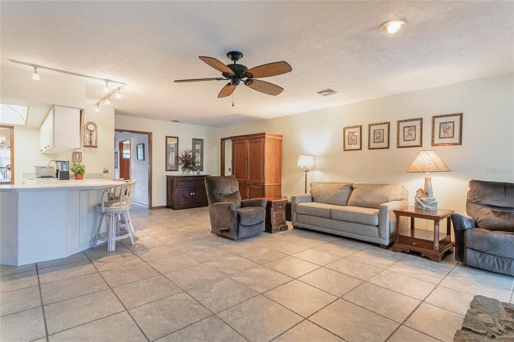 6104 SCHOONER WAY photo 22