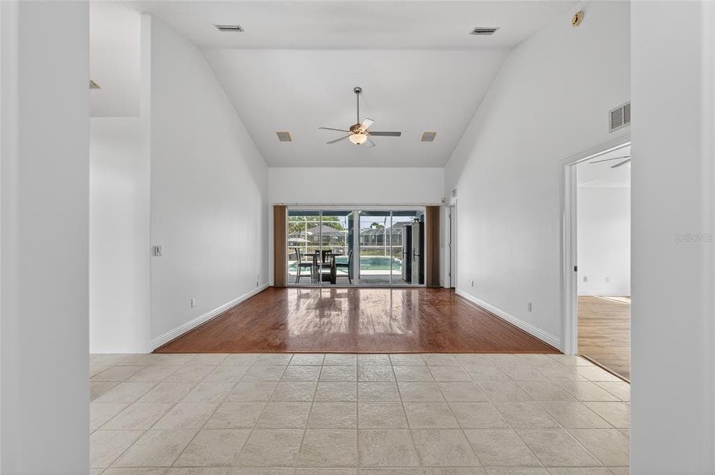 20 CORONA COURT photo 18