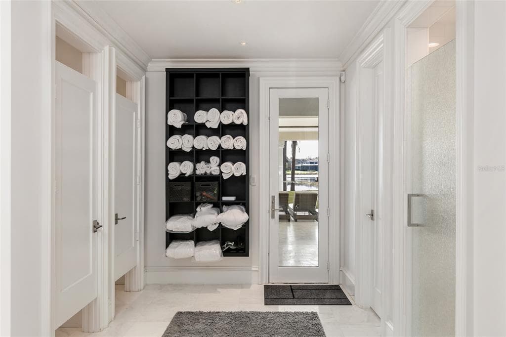 12488 PARK AVENUE photo 24