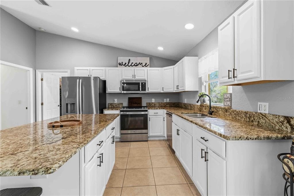 2150 LITTLEFIELD LN photo 12