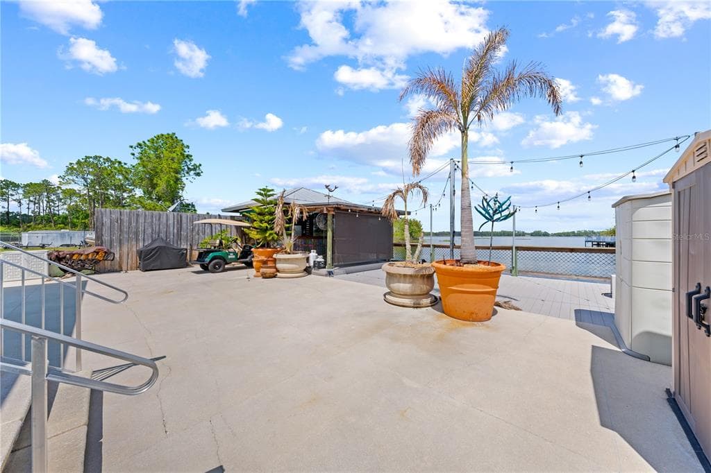 1315 PINE ISLAND DR N photo 20