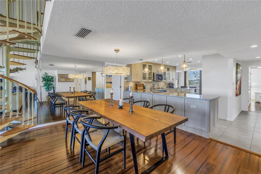 2795 KIPPS COLONY DRIVE S 305 photo 22