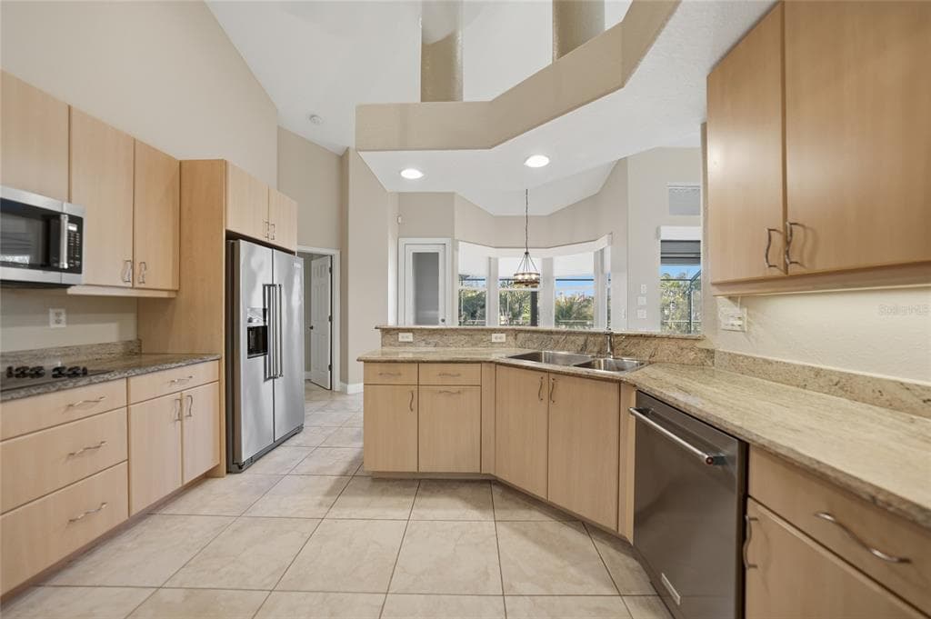 718 ANTALYA COURT photo 12
