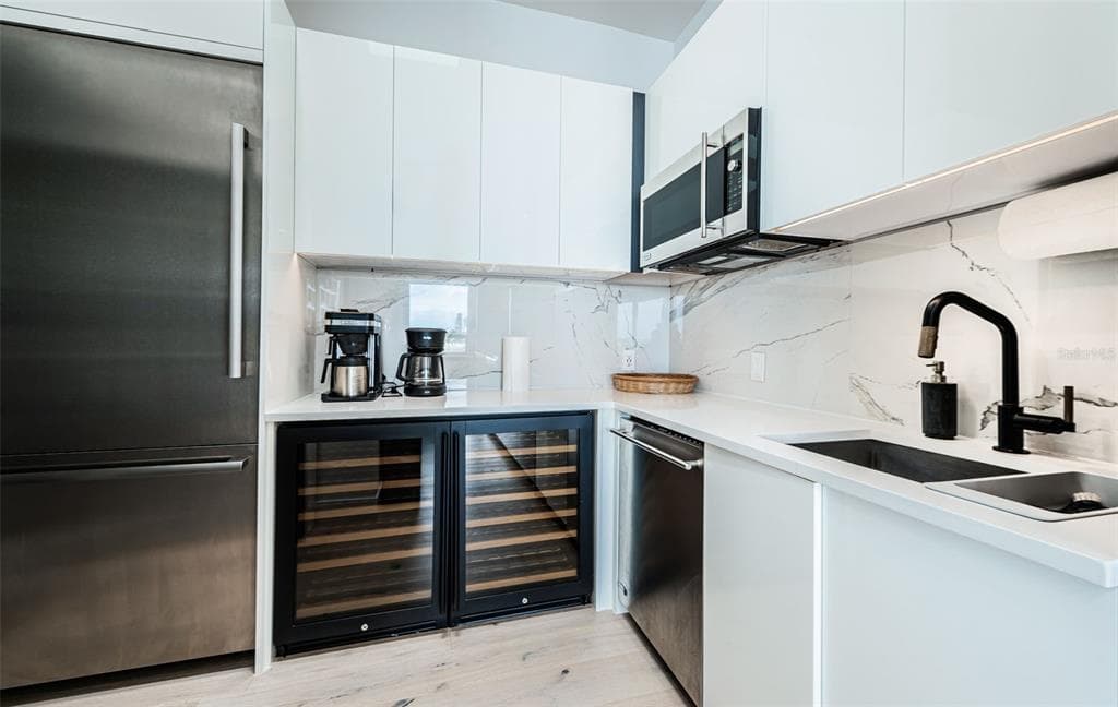 14077 N BAYSHORE DRIVE photo 13