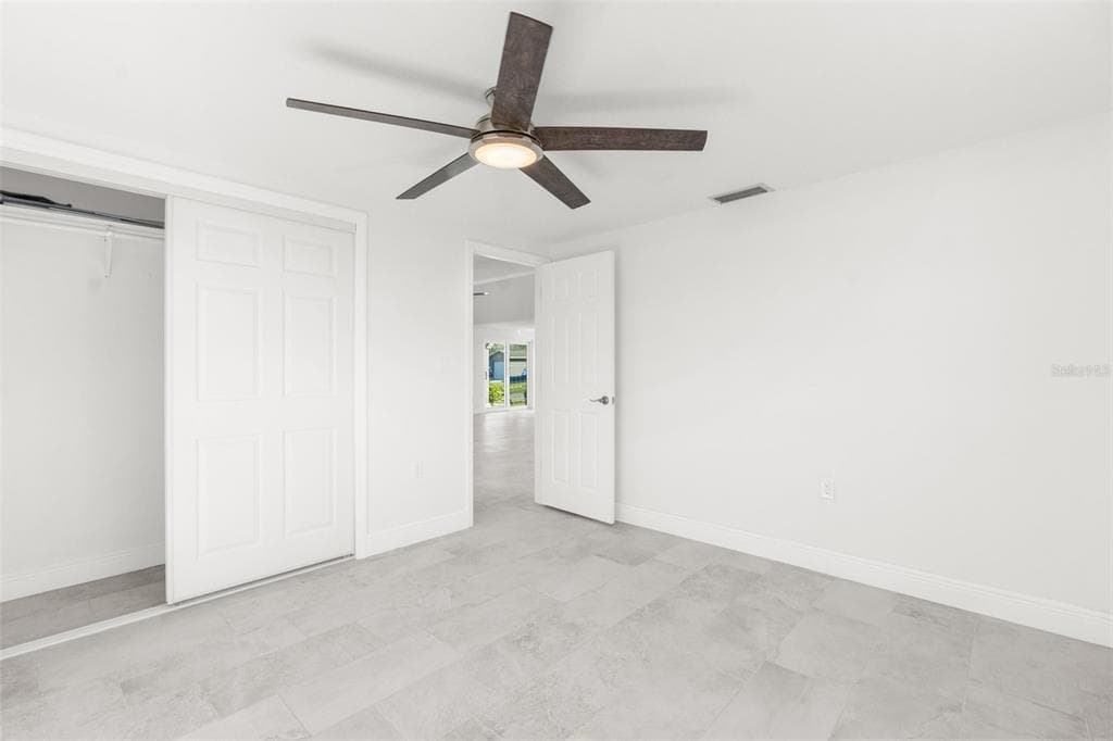 13726 MICHELLE AVENUE photo 16