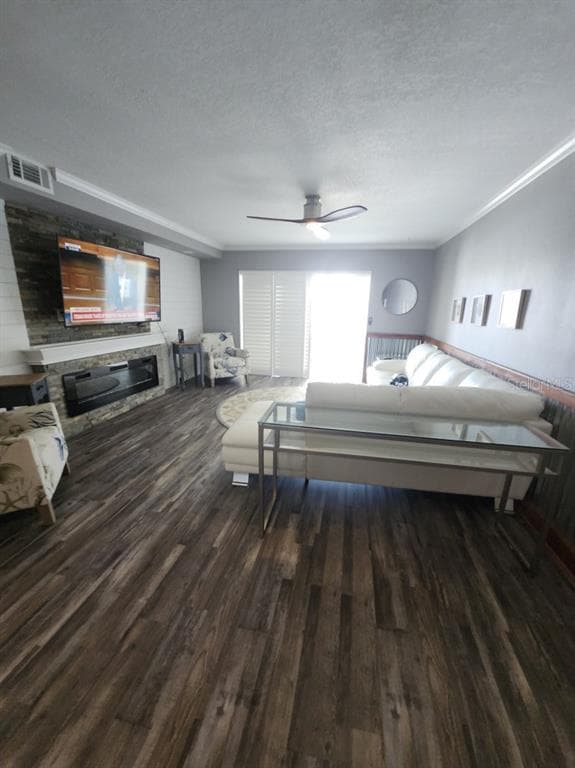 1819 SHORE DRIVE S 217 photo 2