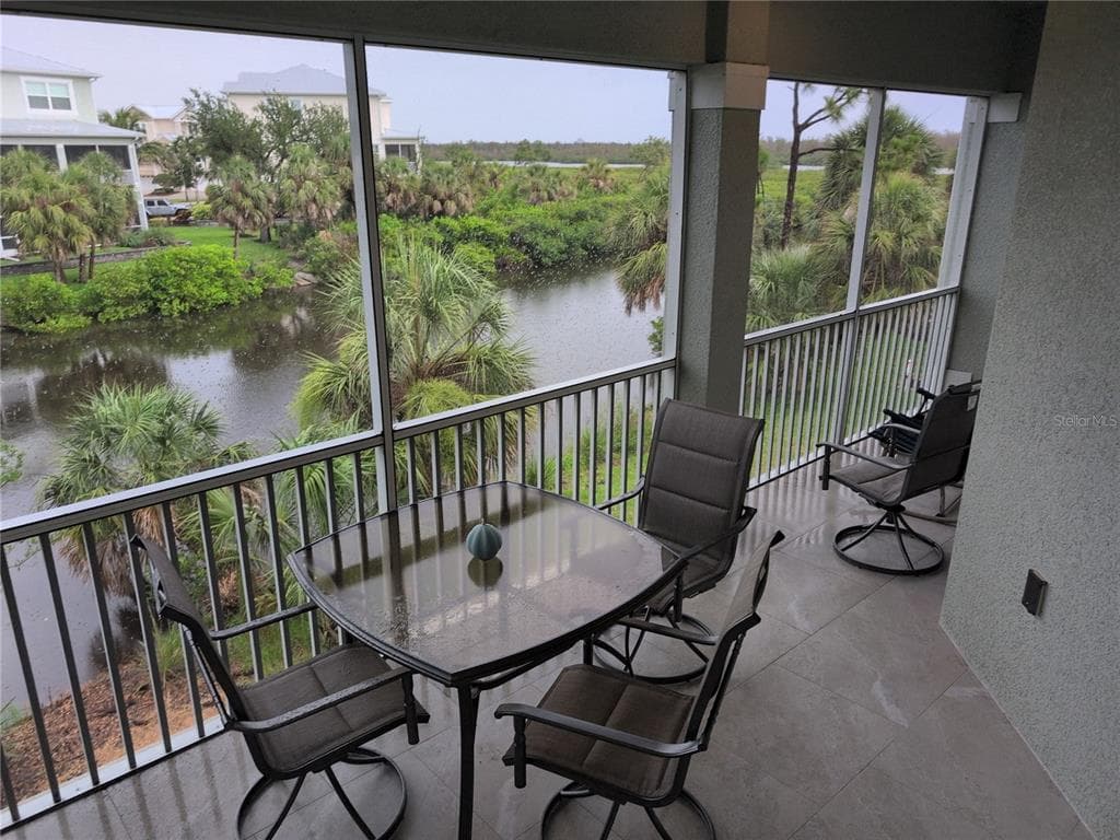 10420 CORAL LANDINGS LANE 115 photo 9