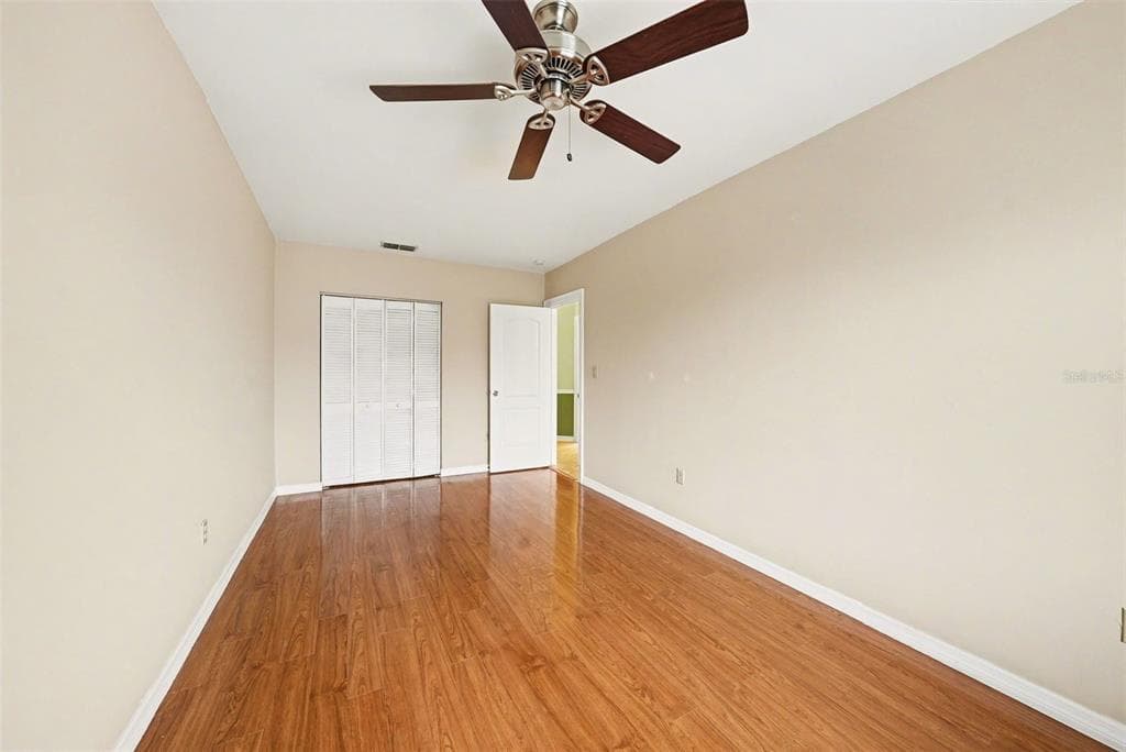 6225 BAYSIDE DRIVE photo 10