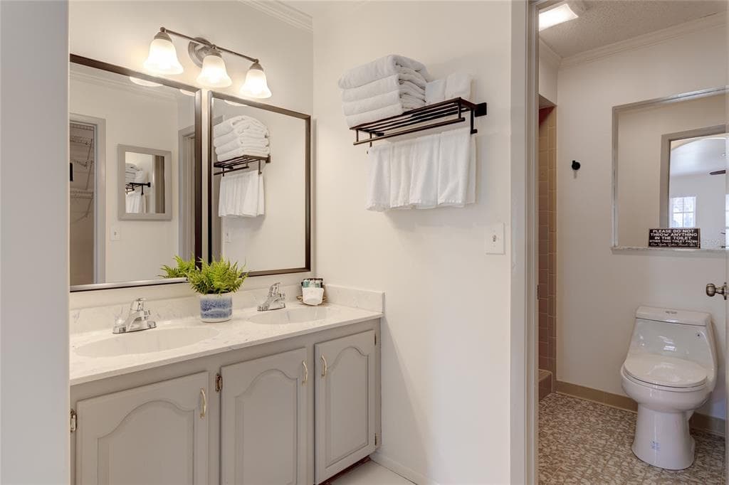 231 CADDY ROAD photo 8