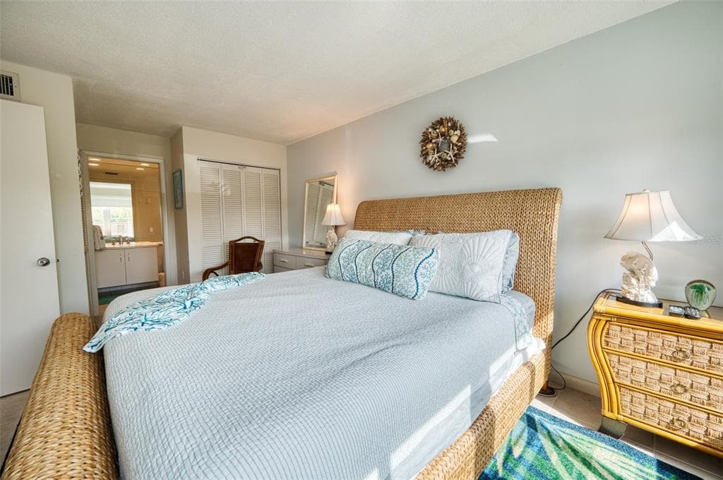 6701 GULF OF MEXICO DRIVE 332 photo 22