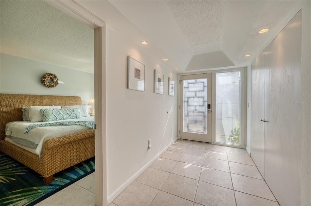 6701 GULF OF MEXICO DRIVE 332 photo 9