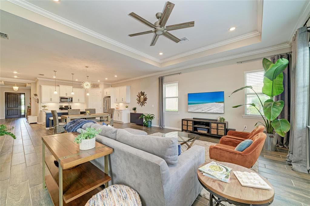 283 TOSCAVILLA BOULEVARD photo 24