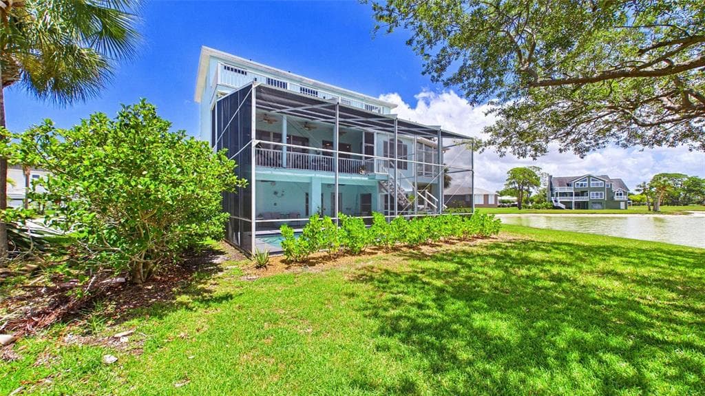 2106 PELICAN COURT photo 14