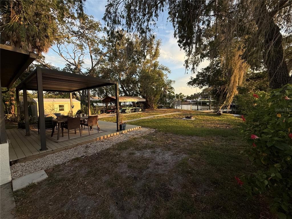 8914 MEMORIAL HIGHWAY photo 23