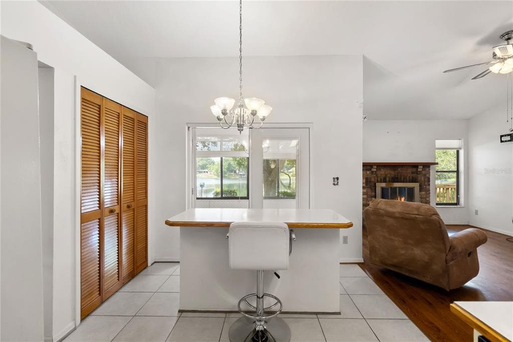 9835 LAKESHORE DRIVE photo 13