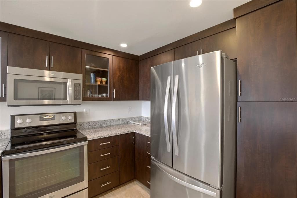 3460 N KEY DRIVE 407 photo 16